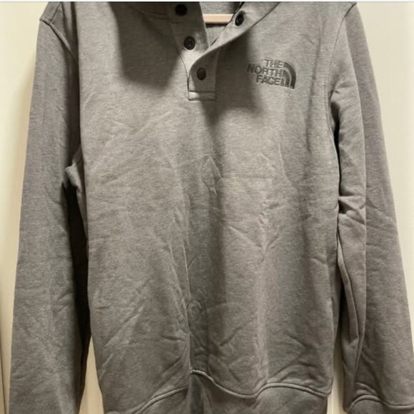 New Men's Gray Northface Snap Pullover - L - Picture 1 of 2